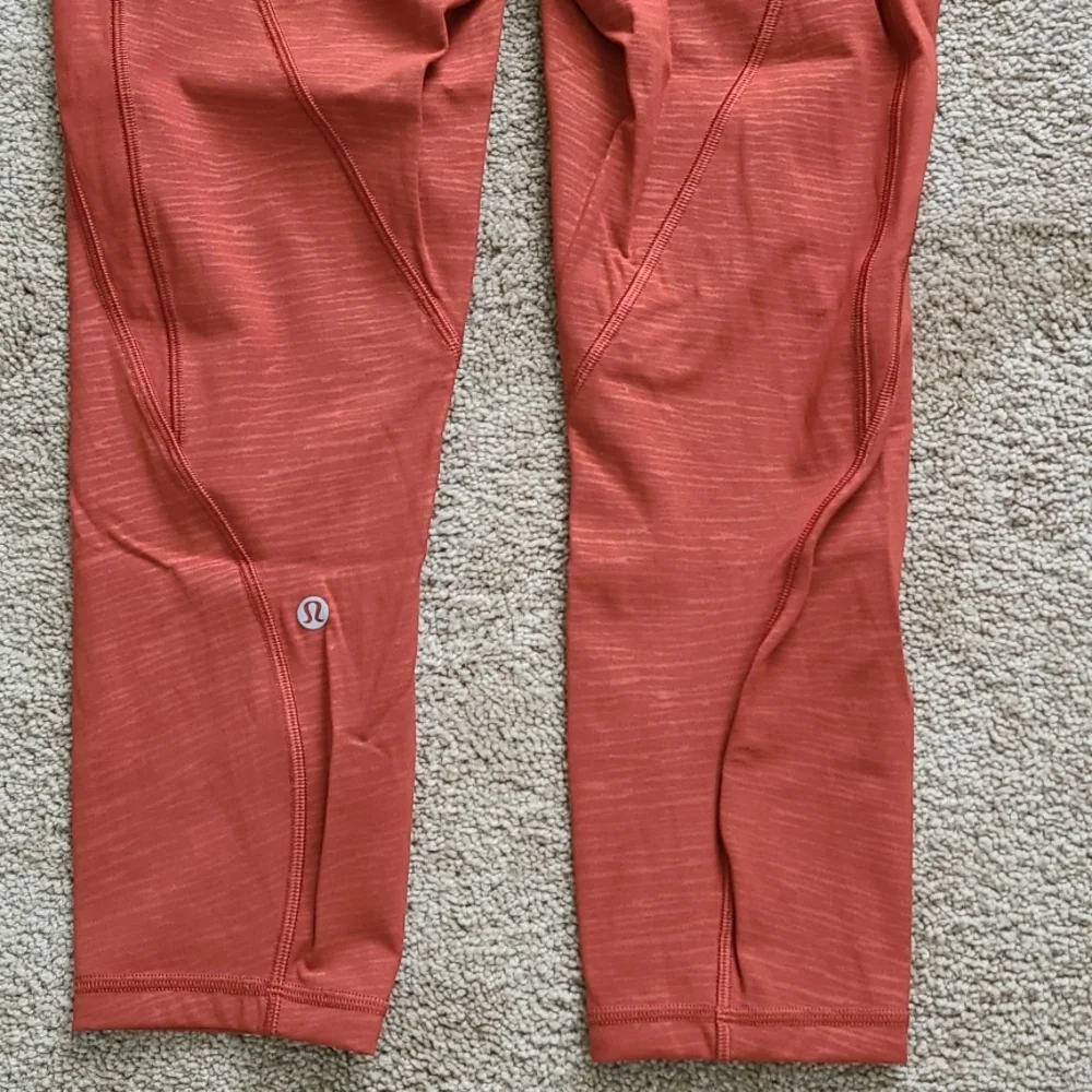 Lululemon Time To Sweat Crops 23" - Picture 12 of 12